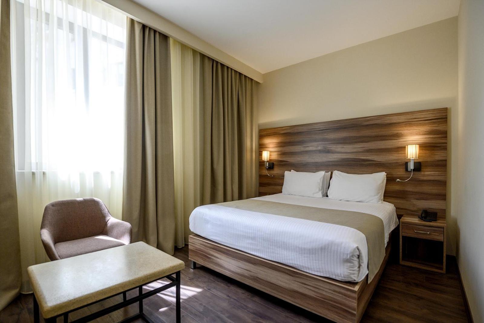 Nacho Hotel Erevan Esterno foto