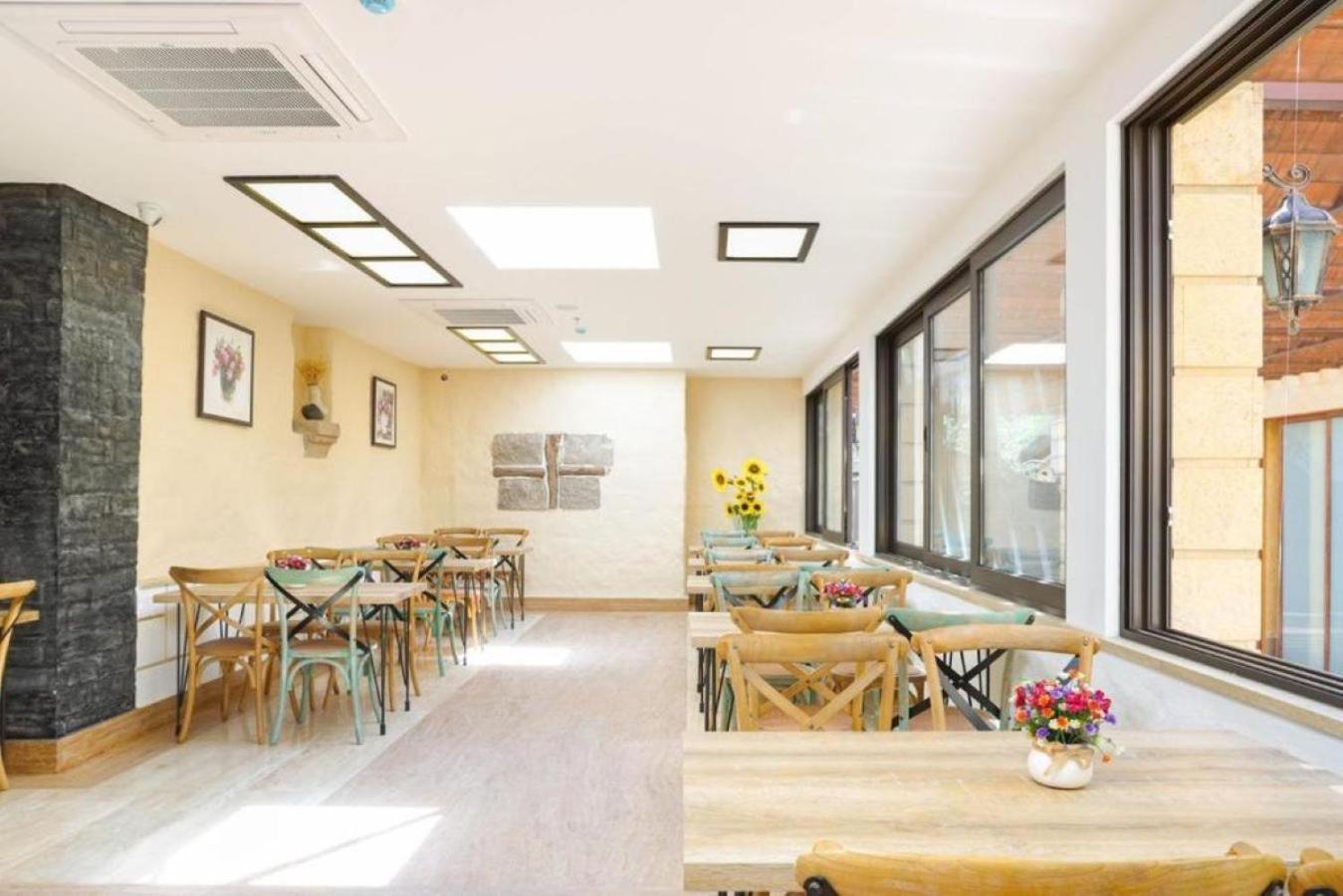 Nacho Hotel Erevan Esterno foto